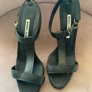 Manolo blahnik sandal heels